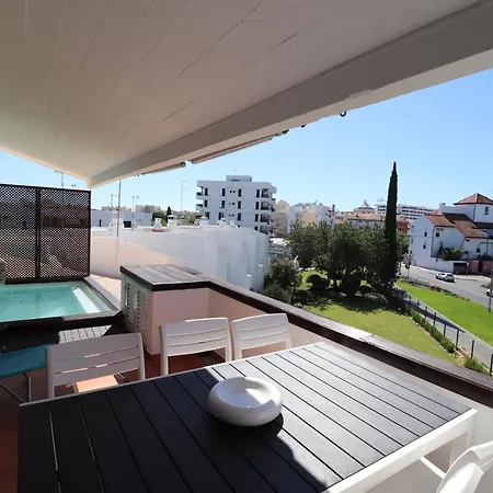 Deluxe Apartement With Private Small Pool 빌라모라
